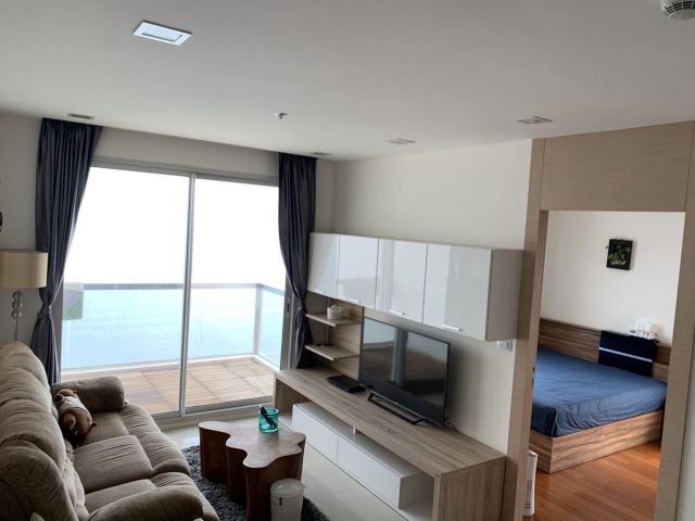 ขายคอนโด The Palm Wongamat Beach Condo