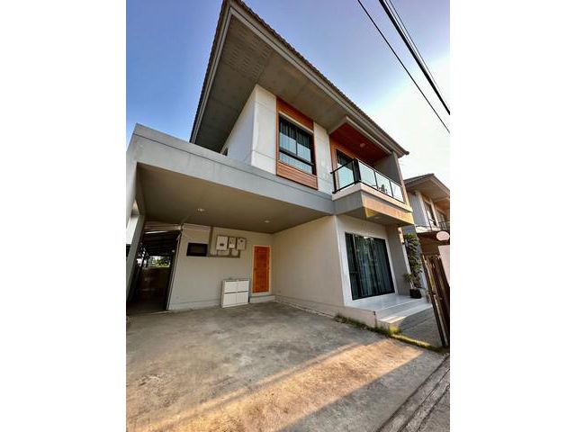 MMY9 ขายบ้านเดี่ยว 2 ชั้น หมู่บ้านเสนา พาร์ค วิลล์ รามอินทรา วงเเหวน คู้บอน เชื่อมตรงจากถนนรามอินทรา กม.9 ติดทางด่วน