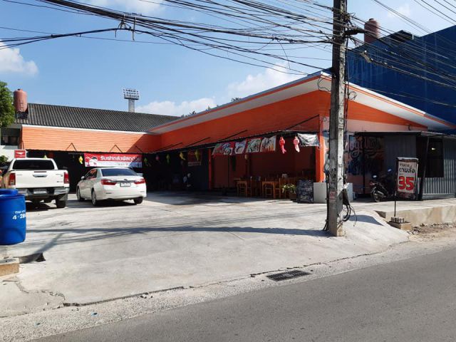 ขายที่ดินอำเภอเมืองเชียงใหม่ ใกล้คิวรถช้างเผือก เนื้อที่ 148 ตร.ว. ราคา 19.5ล้าน(โอนคนละครึ่ง)