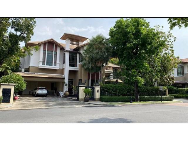 ขายบ้านเดี่ยวหรู บ้านแสนสิริสุขุมวิท 67