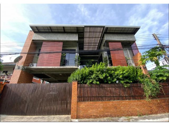 H248-2 storey house for sale near Chiang Mai Airport, Mae Hia, Mueang Chiang Mai, Chiang Mai