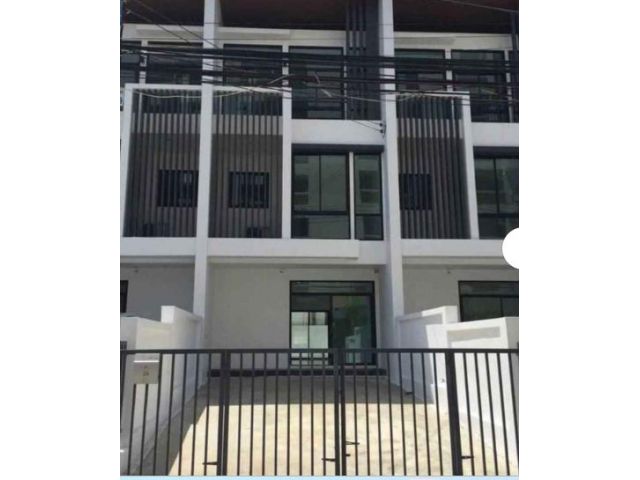 ขายทาวน์โฮม3ชั้น โครงการ Cozy ซอยลาดพร้าว 71ย่านนาคนิวาส โชคชัยสี