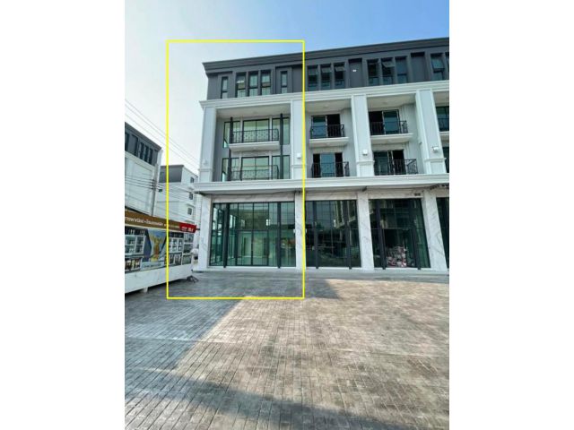 ให้เช่าอาคาร HomeOffice ติดถนน มีลิฟต์ในตัว โครงการ The Master อ่อนนุช 41 ใกล้ BTS อ่อนนุช (ADT804)
