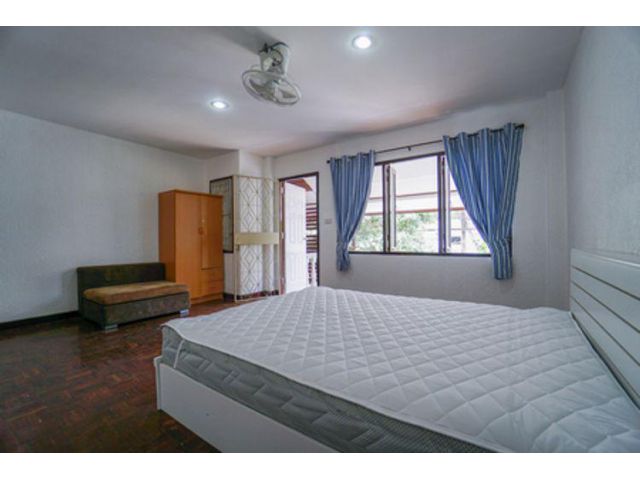 Room Apartment Available for Rent close to Chaweng beach