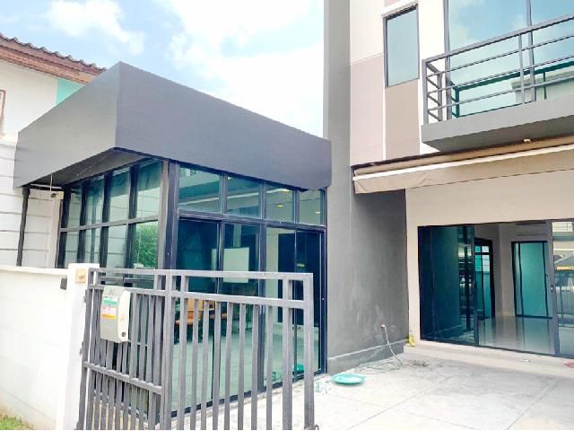 พหลโยธิน50  ให้เช่าบ้าน 3ชั3นอน 5แอร์ ตลาดนัดยิ่งเจริญ BTSสายหยุด