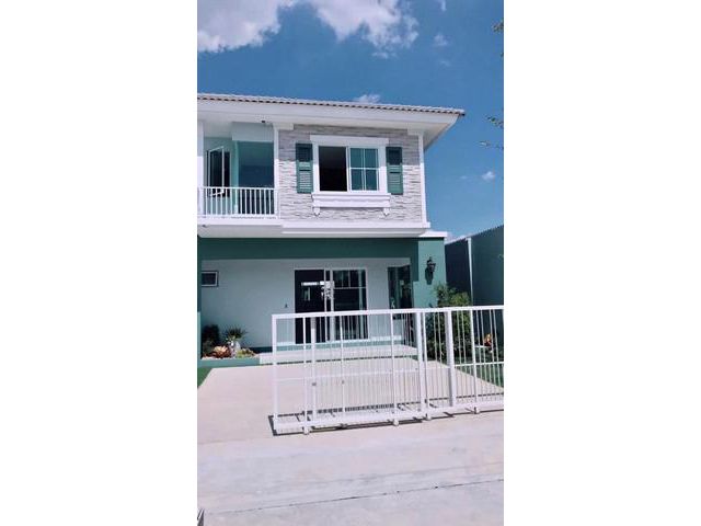 บ้านให้เช่าย่านบางพลีเดือนละ22000บาท ขนาด 132 ตร.ว.ใกล้Big C บางพ