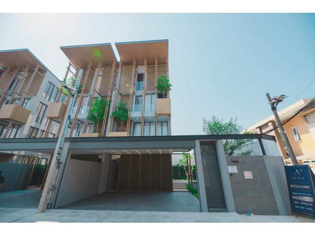 Townhome For sale เอกมัย รามอินทรา