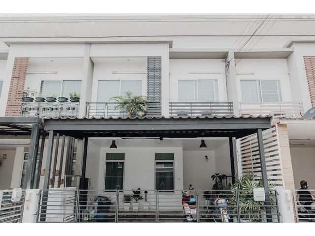 ขายบ้าน Habitown วัชรพล