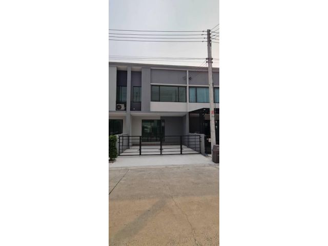 BH2108 ให้เช่าทาวน์เฮ้าส์ 2ชั้นพร้อมเฟอร์นิเจอร์ โครงการพลีโน่ติว