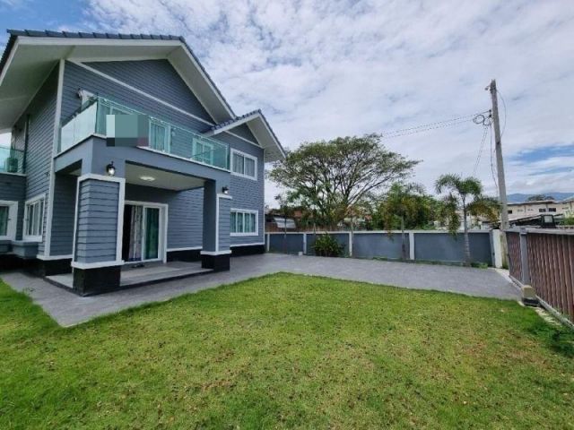 #ขายบ้านอำเภอเมืองเชียงใหม่ ใกล้วัดป่าแดด เนื้อที่ 131 ตร.ว. ราคา 6.5 ล้าน