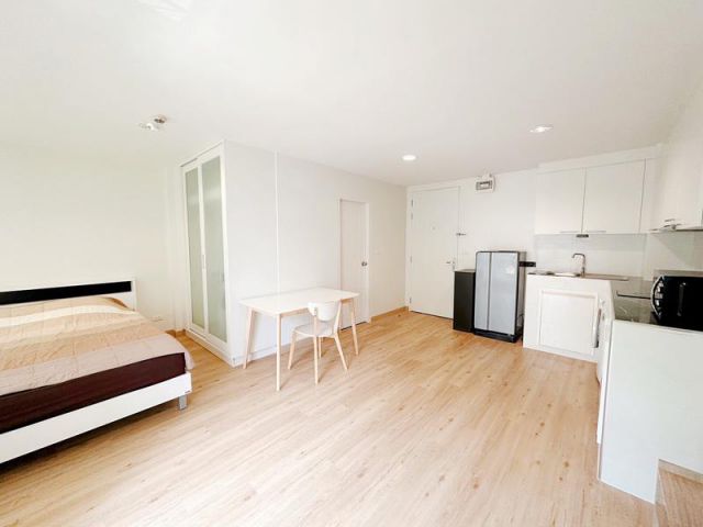 คอนโดให้เช่าคอนโด D65 condominium / ดี65 คอนโดมิเนียม วิวเมือง 35ตรม. 4/150