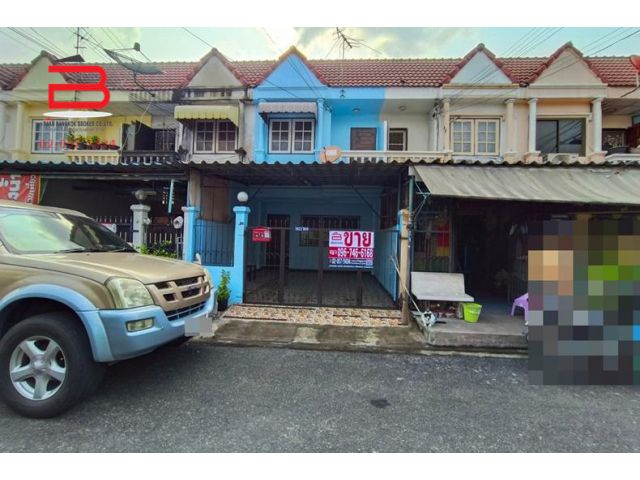 ทาวน์เฮาส์ หมู่บ้าน ป.ผาสุขนิเวศน์ เนื้อที่ 16 ตรว. ถนนกาญจนาภิเษก อ.บางบัวทอง จ.นนทบุรี