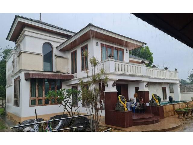 ขายบ้านไม้มะค่า เนื้อที่3งาน ทำเลสวยติดถนนใหญ่ ห่างทะเลหัวหิน 11