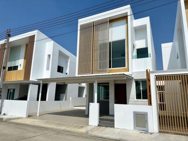 บ้านเดี่ยว 2 ชั้นในโครงการ พิกัด ต.บวกค้าง อ.สันกำแพง