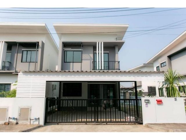 #ให้เช่าบ้านหางดง ใกล้ รร.นานาชาติลานนา ให้เช่า 25,000 บาท/เดือน รวมค่าส่วนกลาง