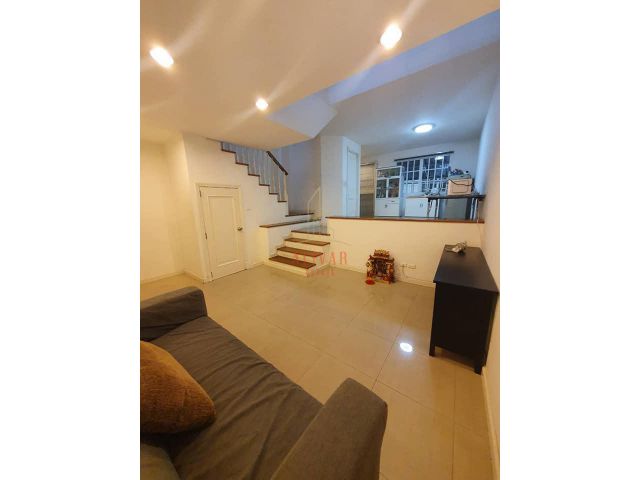 ขาย ทาวน์โฮม 3 ชั้น Plus City Park Rama 9 - Hua Mark
