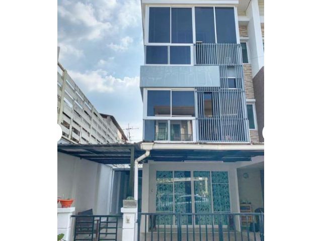 ให้เช่าทาวน์โฮม Town plus เกษตร นวมินทร์  นวลจันทร์