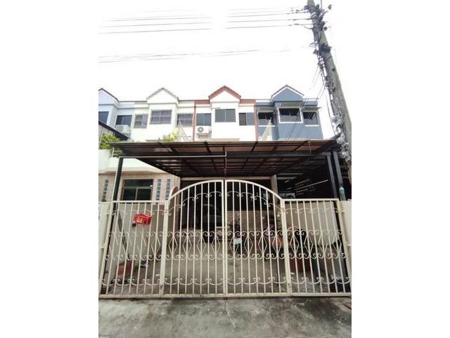 ให้แจ้งรหัส  YR04-002   โฮมออฟฟิศ พร้อมอยู่ ลาดพร้าว 71