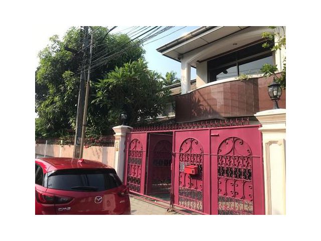 ให้เช่าบ้านเดี่ยว 2 ชั้น ซอยรามคำแหง 21 เดินทางสะดวก ใกล้ทางด่วน ทาวน์อินทาวน์ (ADT914)