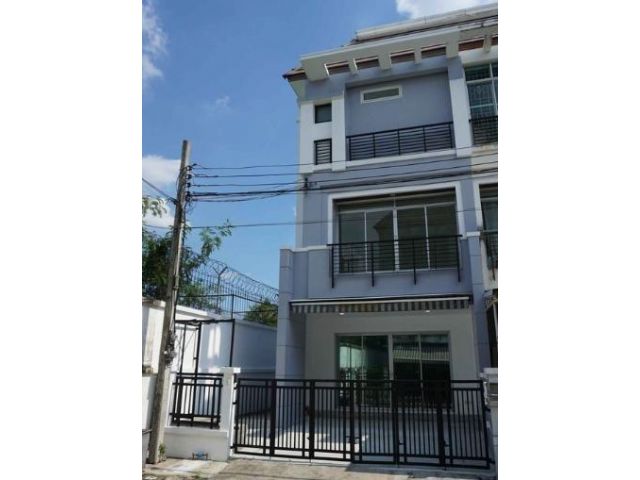 ให้เช่าทาวน์โฮม บ้านกลางเมือง เดอะรอยัลโมนาโค ศรีนครินทร์ 24