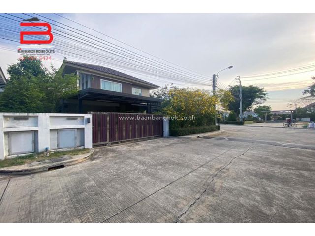 บ้านเดี่ยว เพอร์เฟคพาร์ค 4 ร่มเกล้า 6/1 เนื้อที่ 67.5 ตรว. ถนนร่มเกล้า เขตมีนบุรี