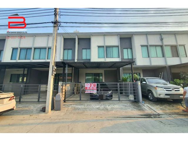 ทาวน์เฮาส์ พลีโน่ บางนา-อ่อนนุช เนื้อที่ 18.9 ตรว. ถนนสุขุมวิท 77 อ.บางพลี จ.สมุทรปราการ