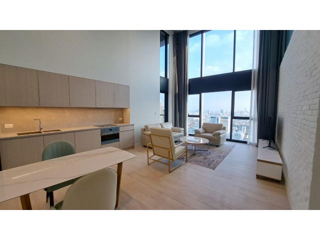 ขาย คอนโด The Lofts สีลม แบบ Duplex-2 Bedrooms