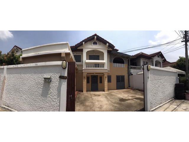 [0475] ให้เช่า บ้านเดี่ยว 2 ชั้น 60 ตร.วา โกลเด้นเพลส วัชรพล