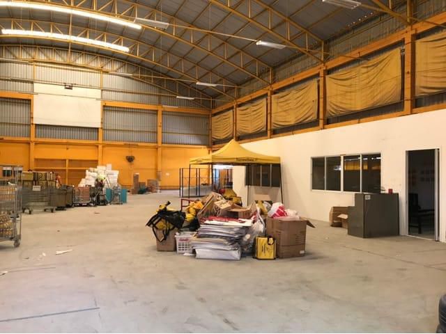 ให้เช่าโกดัง พื้นที่ใช้สอย 877 ตารางเมตร ซอยสุขุมวิท 50