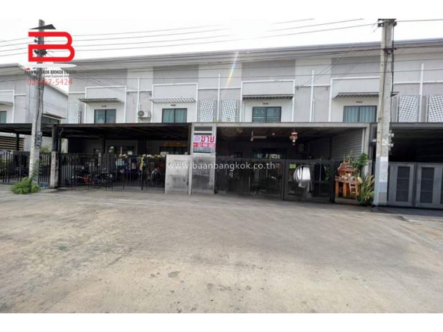 ทาวน์โฮม โครงการ RK Park 2 สายไหม-วัชรพล (อาร์เค พาร์ค2) เนื้อที่ 26.9 ตรว. ถนนสายไหม เขตสายไหม
