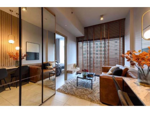 ขาย คอนโด The Lofts อโศก