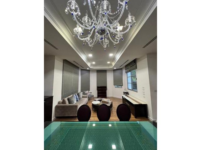 ให้เช่าทาวน์โฮม4ชั้นบ้านกลางเมืองเดอะปารีส รัชวิภา