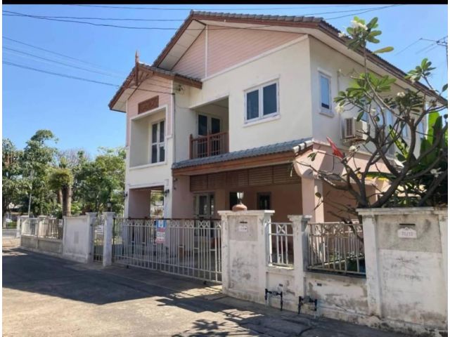 Home for sale,Lamlookka  khong 6,near Lotut and MRT station  64 Sq.wa  ขายบ้านเดี่ยว ลำลูกกา คลอง 6 ติดโลตัส ติดสถานนีรถไฟฟ้า 64 ว