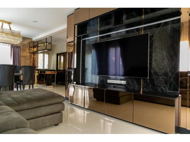 ให้เช่าบ้านเดี่ยว2ชั้นหมู่บ้านภัสสรเพรสทีจลุกซ์พัฒนาการ 44