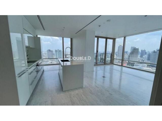 โฟร์ ซีซั่นส์ ไพรเวท เรสสิเด้นซ์ 2 ห้องนอน เช่าราคา 150k