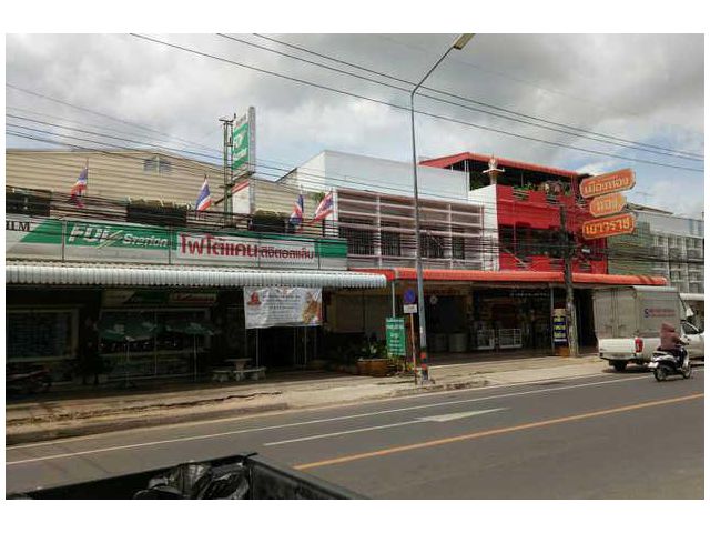 ขายบ้านพร้อมที่ดิน 2 ชั้น 3 คูหา ใจกลางเมืองยโสธร (เจ้าของขายเอง)