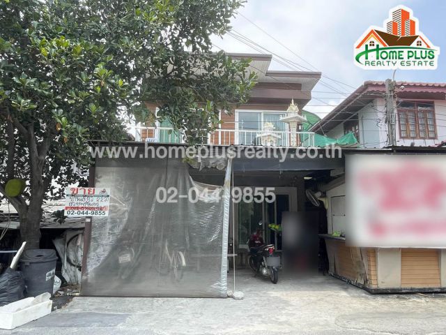 บ้านเดี่ยว 2 ชั้น ซอยเคหะร่มเกล้า29 (ใกล้กรมที่ดินลาดกระบัง ) สไตล์โมเดิร์น สวยพร้อมอยู่