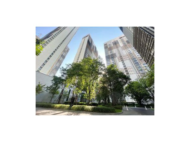 ให้เช่า คอนโด Park 24 ชั้น 35 แขวงคลองตัน เขตคลองเตย กรุงเทพ.