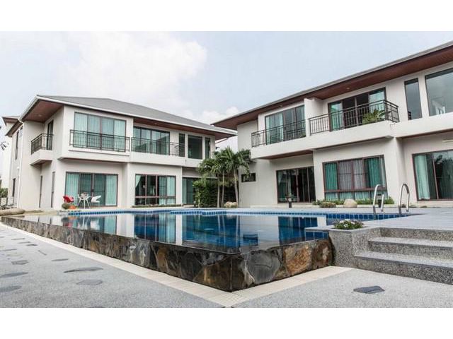 ให้เช่าบ้านเดี่ยว 3หลัง Perfect Masterpiece Rama9 พระราม9 สระว่าย