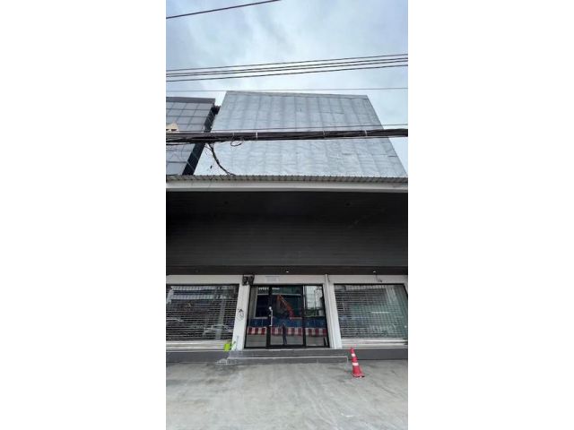 ให้เช่า Office ติดบันไดรถไฟฟ้า BTS ถ.รามอินทรากม.14 (สถานีมัยลาภ)