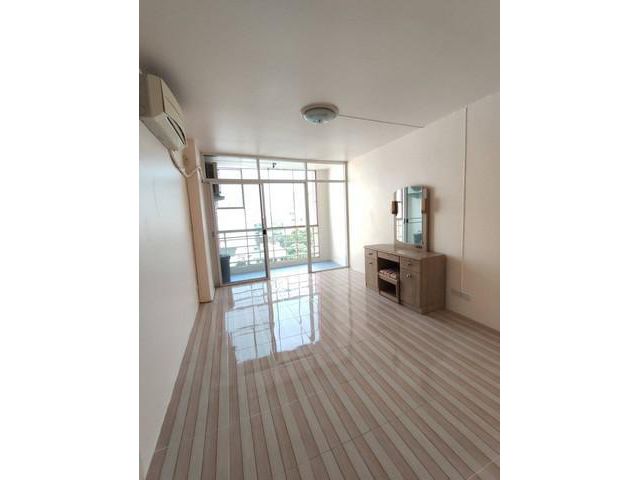 ขายและให้เช่า นครธนซิตี้คอนโด ใกล้เซ็นทรัลบางนา