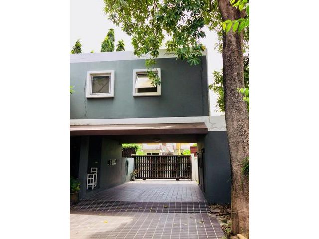 ขายบ้าน3หลังย่านสุขุมวิท บางจาก สุขุมวิท93 ซอยพึ่งมี 46 ใกล้ BTS