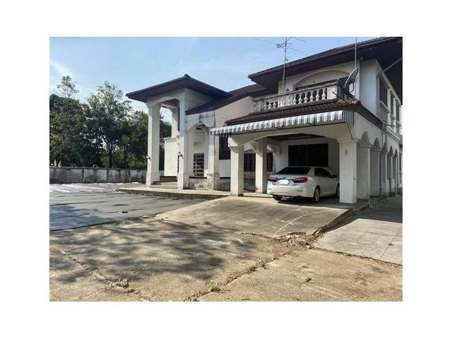 ขายบ้านเดี่ยว 2 ชั้น 300 ตร.วา หมู่บ้านสุดจิตต์นิเวศ บางขุนเทียน ใกล้บิ๊กซี Central พระราม2 (ADT976)