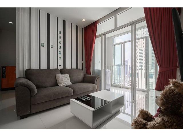 ขายห้องคอนโด Ideo Verve Ratchaprarop วิวตึกใบหยก