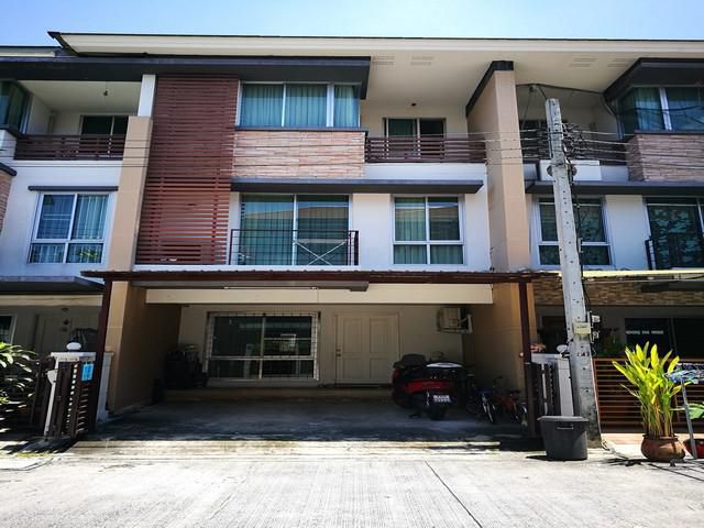 P96 ให้เช่าทาวน์โฮม 3 ชั้น Plus City Park Srinakarin-Suanluang พลัส ซิตี้ พาร์ค ศรีนครินทร์-สวนหลวง บ้านว่าง 1 พ.ค.2566