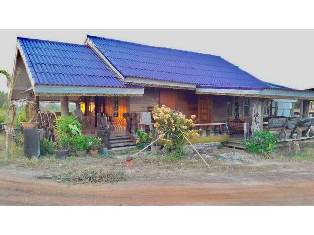 ขาย ที่ดินพร้อมสิ่งปลูกสร้าง   ปราจีนบุรี