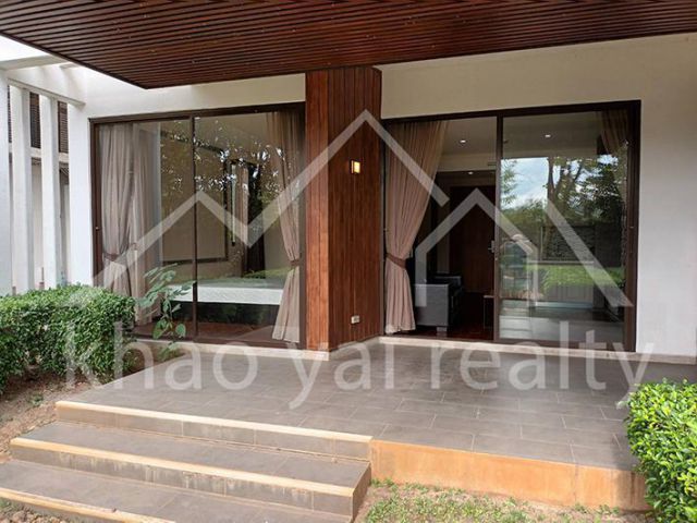 Studio with access to its own garden in Khaoyai-Pakchong