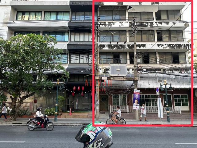 ให้เช่าอาคารพาณิชย์4 ชั้น ย่าน ทองหล่อ ใจกลางเมือง