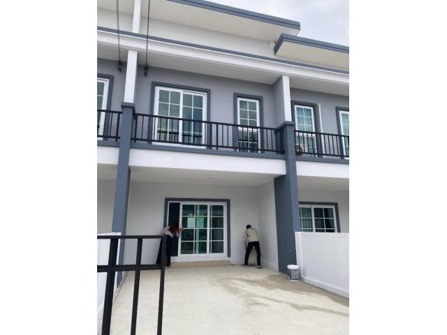 ให้เช่าทาวเฮ้าท์ 2 ชั้น 3 ห้องนอน โครงการหรรษา พรีม่า เพชรเกษม 81