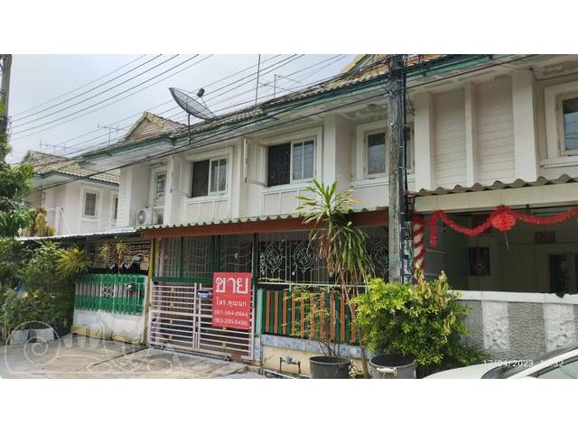 ขายทาวน์เฮ้าส์ 2 ชั้น 3 ห้องนอน หมู่บ้านพฤกษา 13 รีโนเวทใหม่ทั้งห
